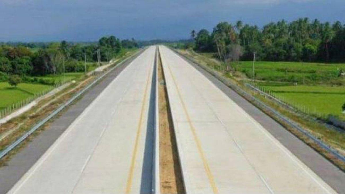 Ilustrasi jalan tol. PT Jasamarga Jogja Solo (JMJ) membuka Jalan Tol Solo-Yogyakarta-YIA Kulonprogo (Jogja-Solo) secara fungsiobal pada Jumat (22/12/2023).