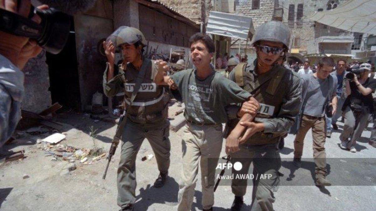 Ilustrasi kekejaman tentara Israel terhadap sandera