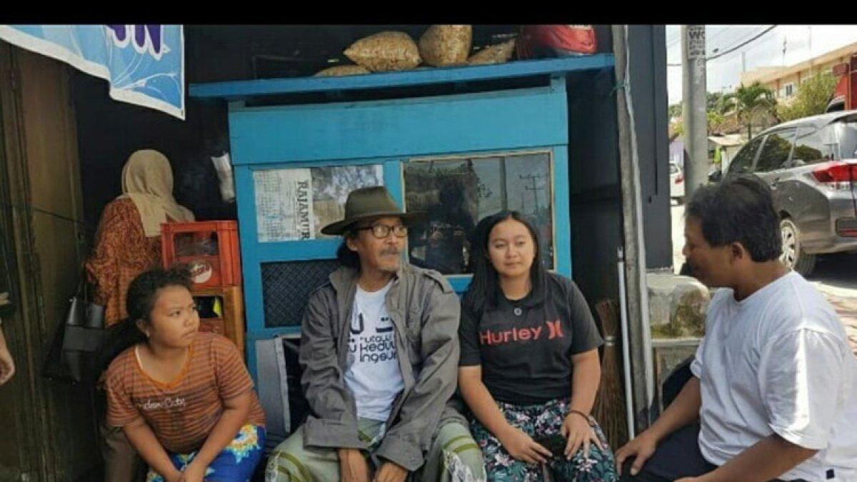 Ilustrasi percakapan