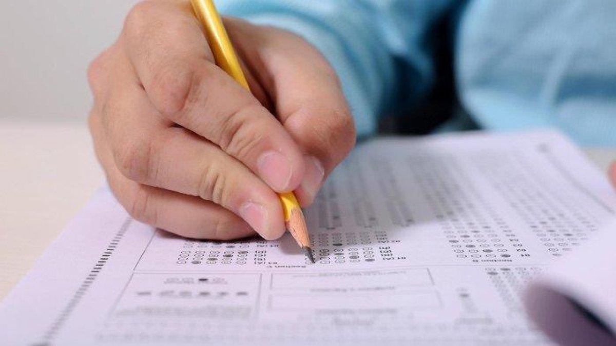 Contoh soal Informatika atau TIK Kelas 9 PTS semester 1 Kurikulum Merdeka.
