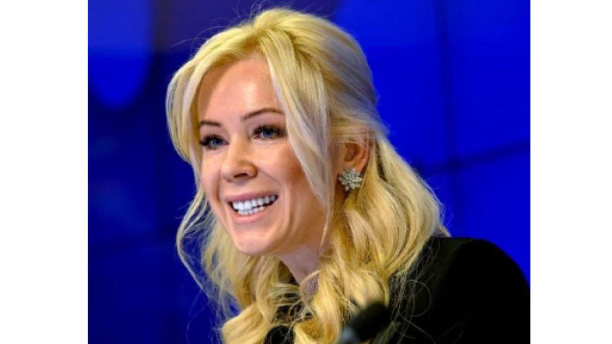 5 Pesona Ekaterina Mizulina, Disebut-sebut Pacar Vladimir Putin ...