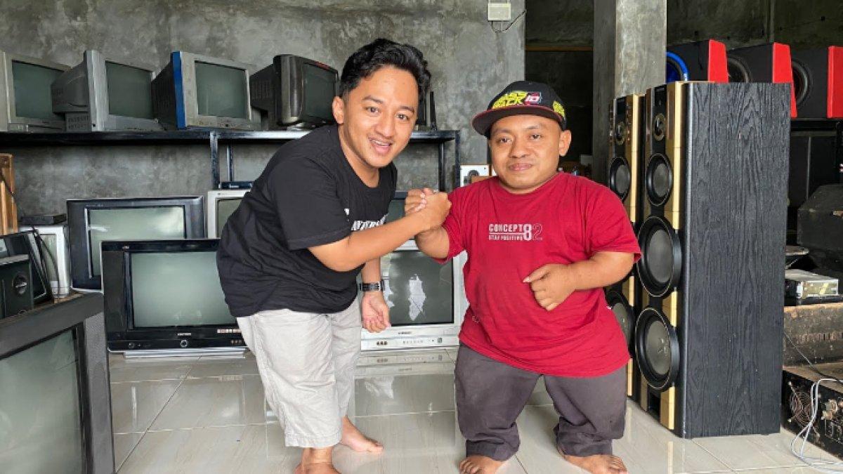 Inilah sosok Ihsan, penyandang disabilitas yang kini sukses jadi bos servis elektronik di Purworejo