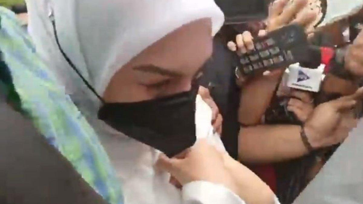 Irish Bella saat pergi meninggalkan Pengadilan Agama Depok, Kamis (23/11/2023).