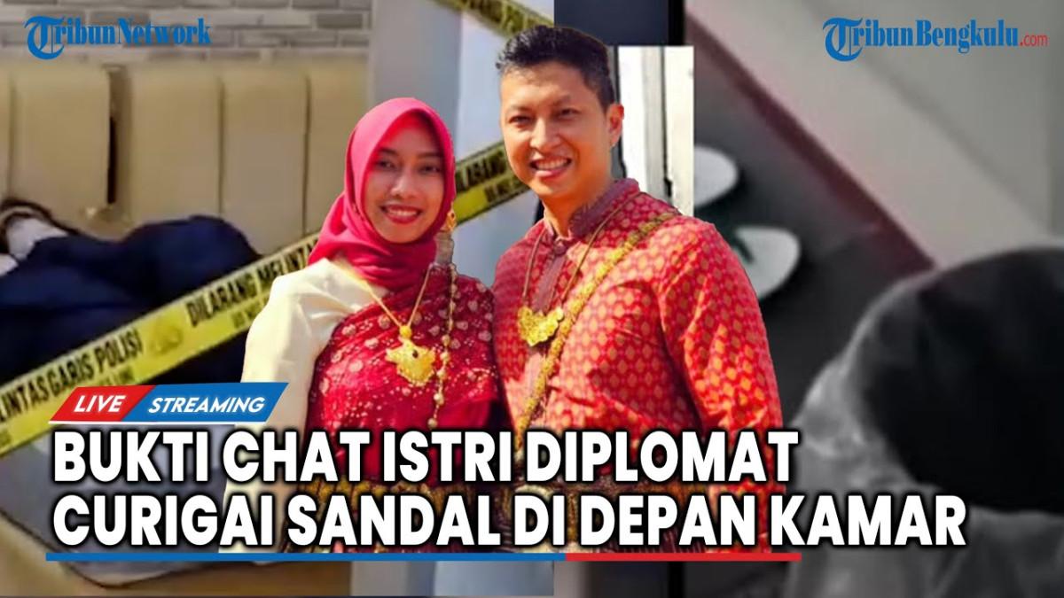 DIPLOMAT TEWAS MISTERIUS - Capture YouTube Tribun Bengkulu menampilkan sosok Meta Ayu dan Arya Daru. Istri Arya Daru sempat curigai sandal di depan kamar kos suaminya
