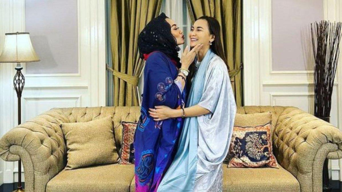 Isya Jeeperson, anak angkat Reza Artamevia yang menjadi calon kakak ipar dari Thariq Halilintar, kisah mualafnya bikin hati bergetar