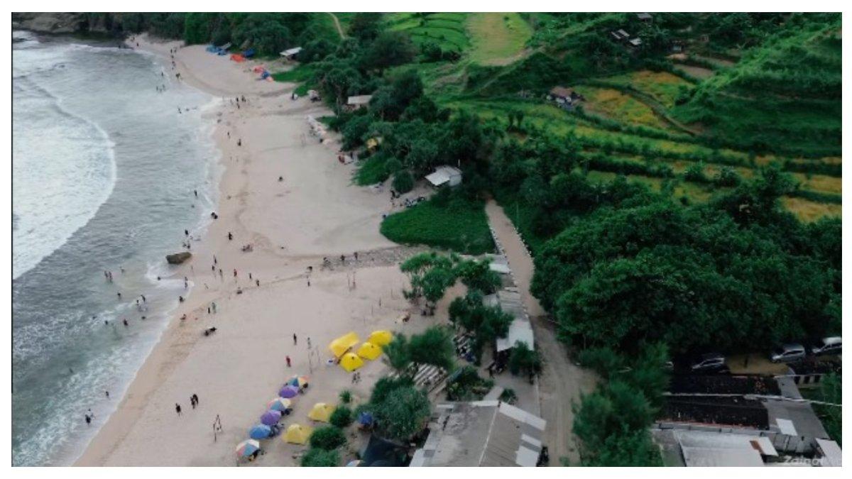Keindahan Pantai Jungwok