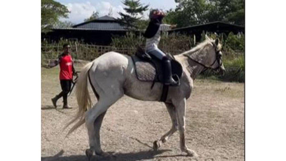 WISATA KLATEN: Johnsto Klaten Horseback Archery Klaten Indonesia, wisata berkuda di Klaten