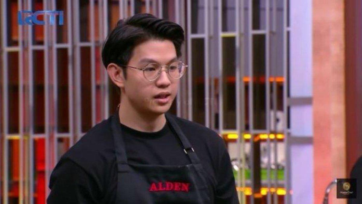 Jonathan Alden pintar masak