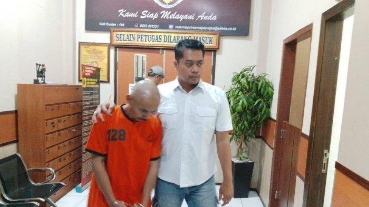 SEBAR VIDEO SYUR - Seorang kakek berusia 50 tahun, Jaya Rahmat, di Kabupaten Majalengka kini menjadi tersangka setelah polisi menemukan ratusan video asusila yang disimpan di ponselnya.