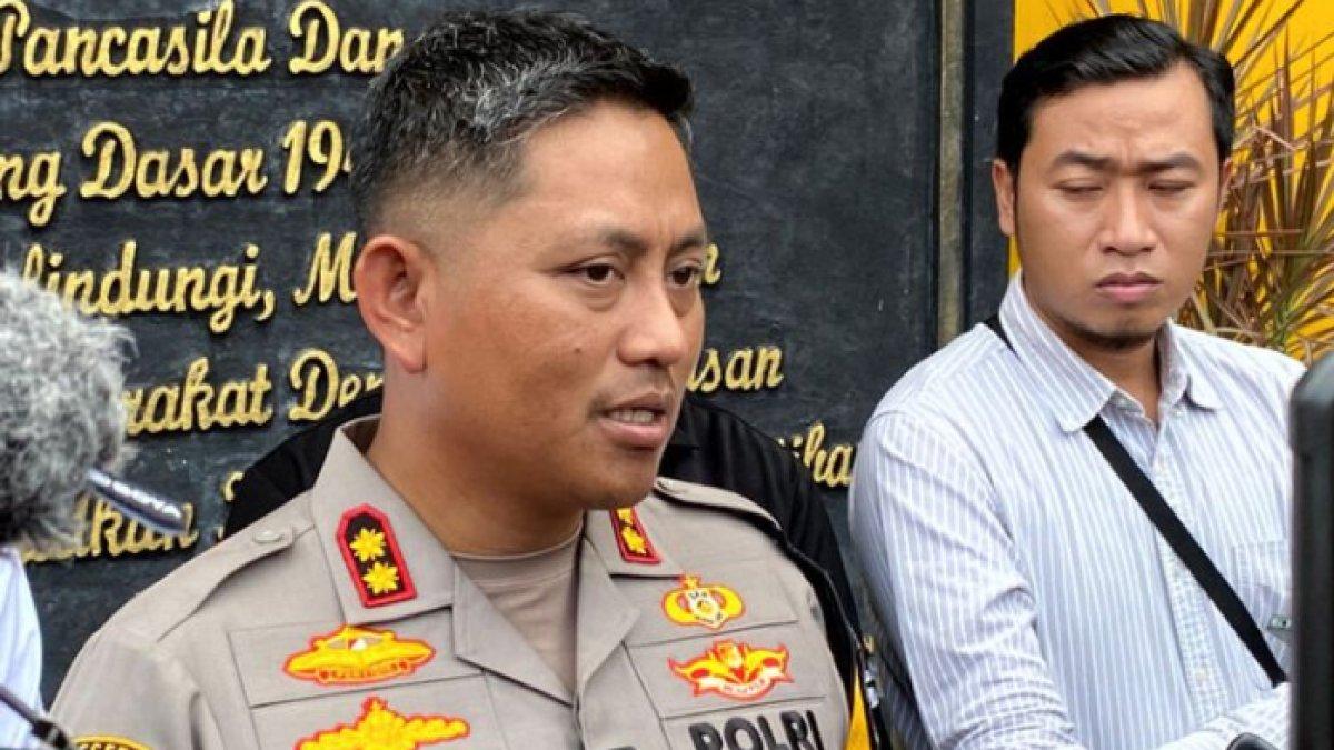 Kapolres Blitar Kota AKBP Danang Setiyo PS memberikan keterangan