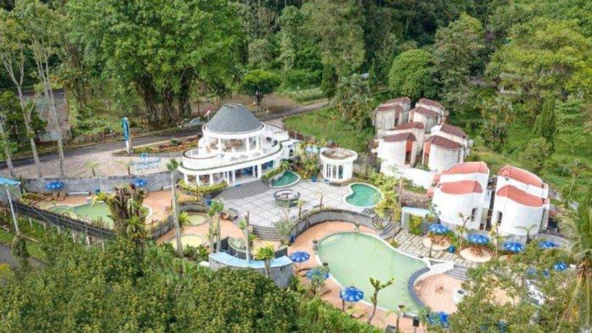 WISATA AIR PANAS - Jelas Makin Asyik Ke Kota Batu Jawa Timur, Kini Hadir Wisata Hot Spring.