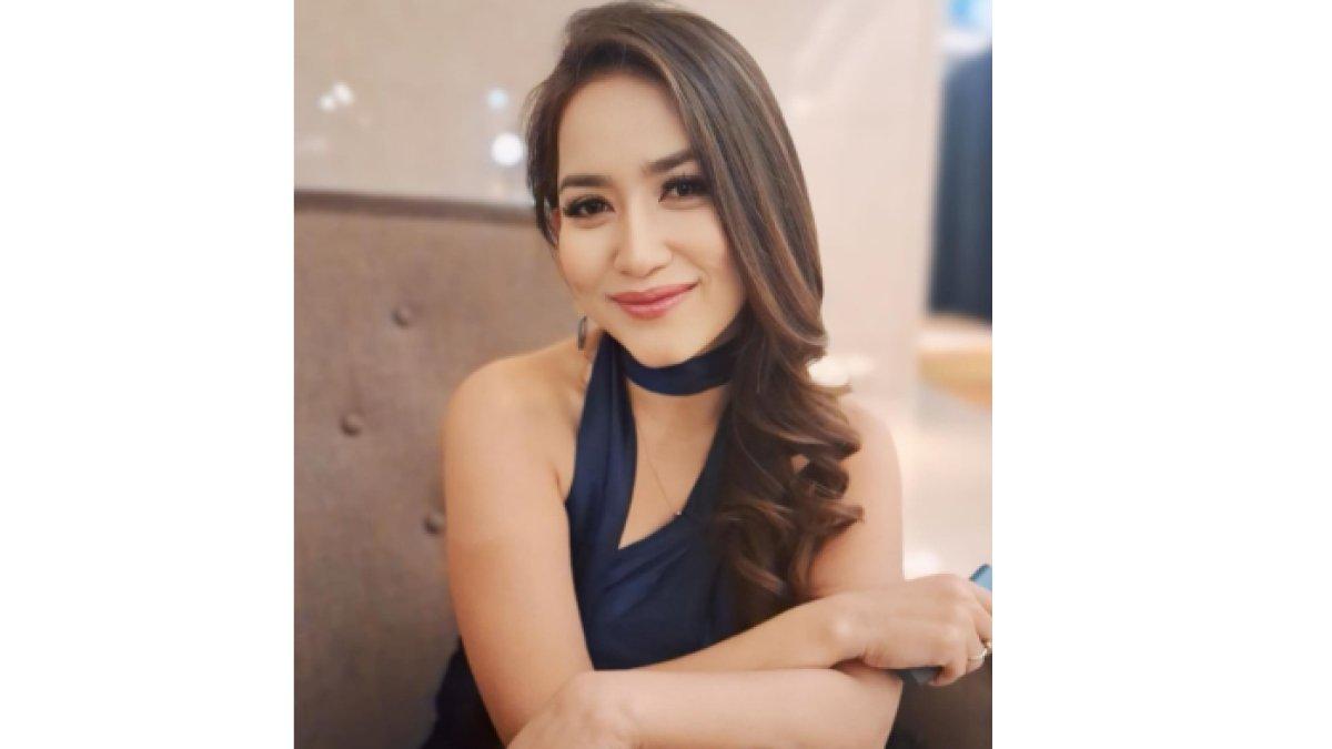Kecantikan Risma tuai banyak pujian