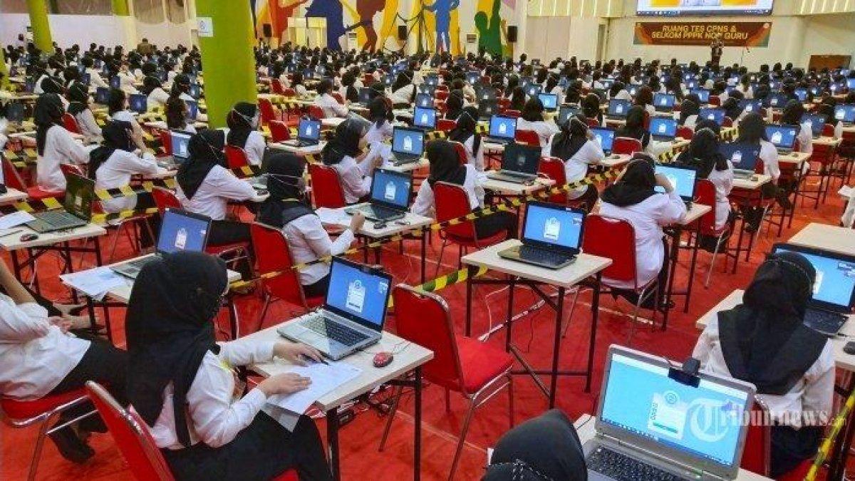 Ilustrasi Ujian - Kunci Jawaban Ujian Sekolah PAS UAS IPS Kelas 7 Lengkap dengan Pembahasan Soal Semester 2