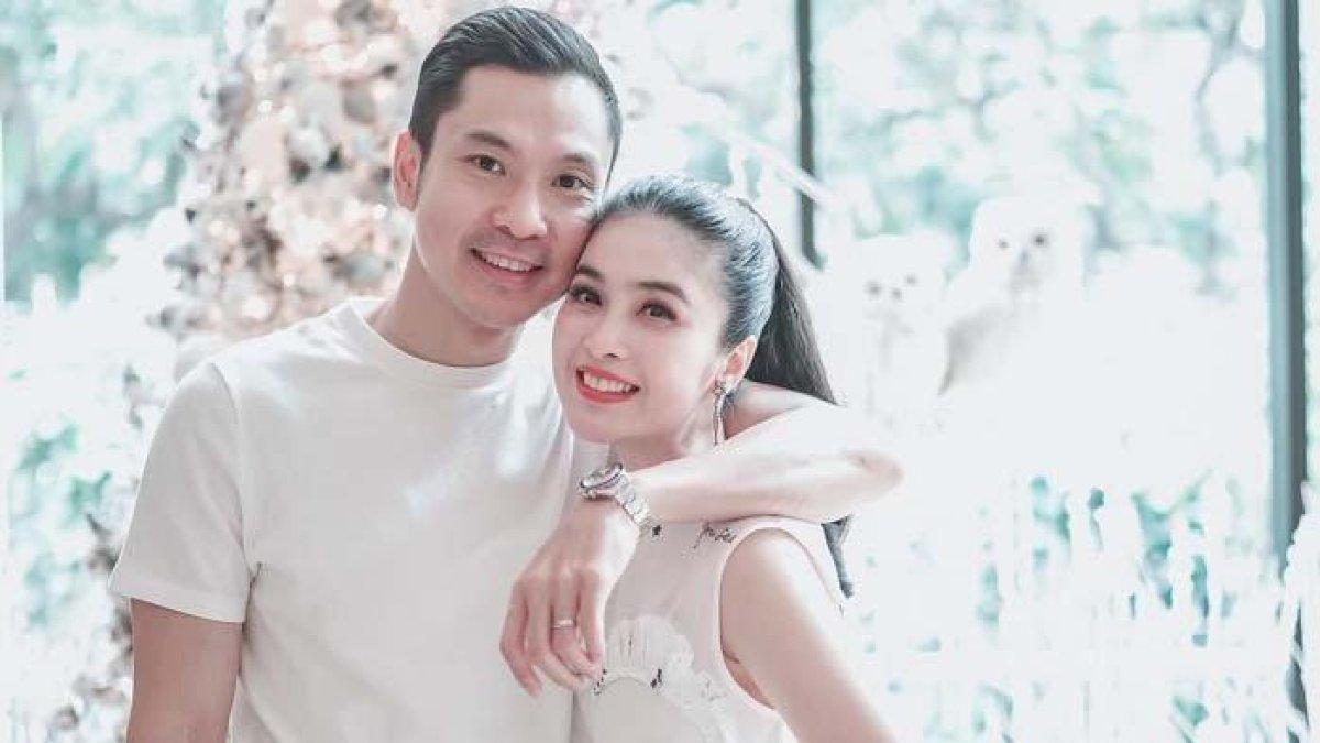 Kemesraan Sandra Dewi dengan Harvey Moeis.