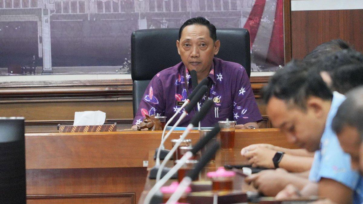 DIGITALISASI DI KLATEN -  Kepala Diskominfo Klaten Aris Pramana, mengatakan sosialisasi ini bertujuan meningkatkan kapasitas pelayanan publik