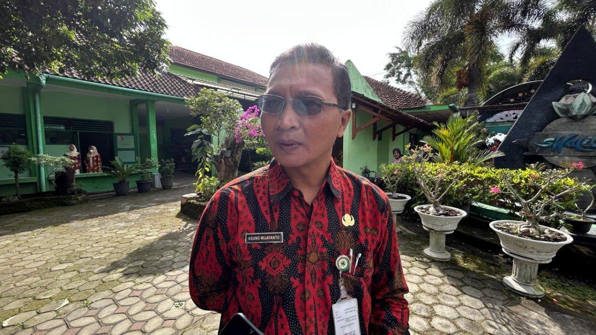 SMA BARU KLATEN - Kepala Cabang Dinas Pendidikan Provinsi Jawa Tengah Wilayah V Agus Wijayanto.