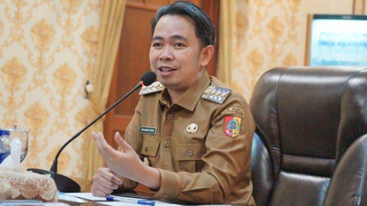 PROGRAM BUPATI JEMBER - Lembaga survei The Republic Institute merilis hasil kepuasan warga Jember terhadap kinerja Bupati Jember, Muhammad Fawait (Gus Fawait) selama 100 hari awal menjabat. Hasilnya 82,8 persen warga Jember mengaku puas, Senin (16/6/2025).