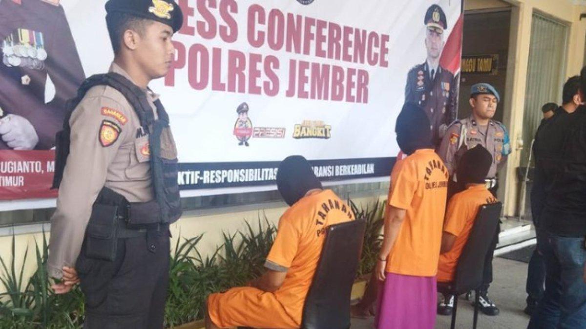 Ketiga pelaku pembunuhan terhadap seorang ibu di Jember.