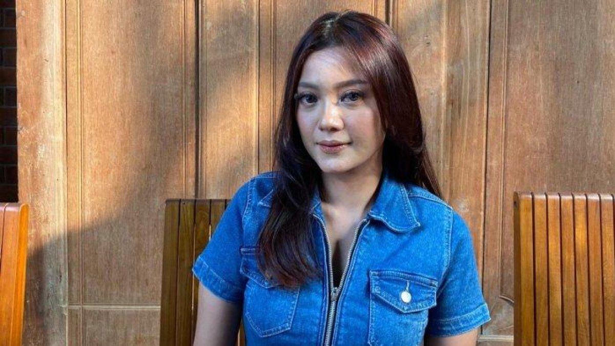 Klarifikasi Fizzabella untuk Denny Caknan