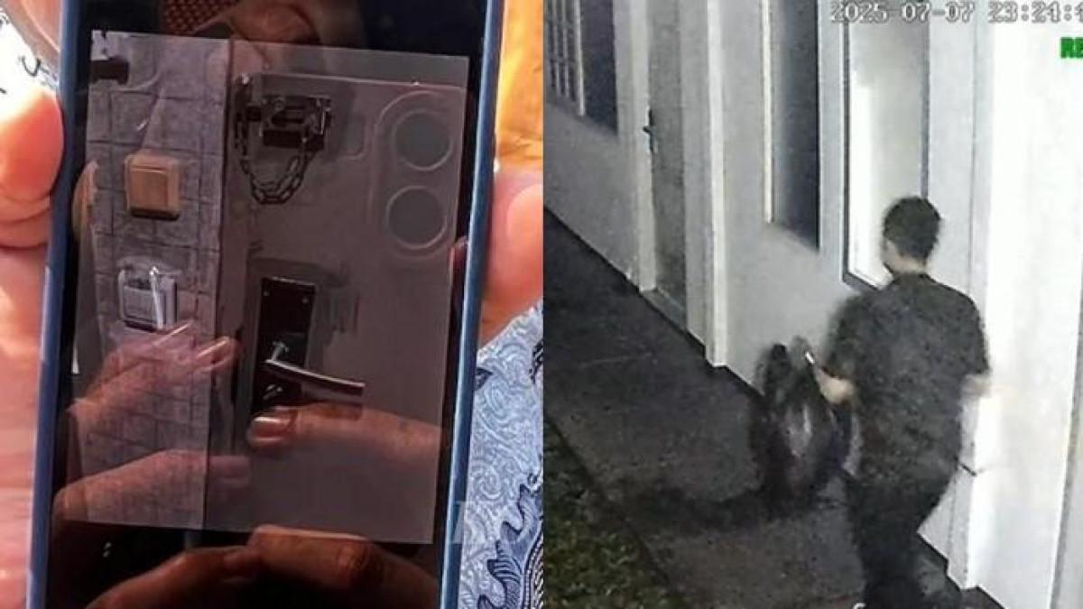 GERENDEL PINTU - Komisioner Kompolnas Choirul Anam menunjukkan gerendel besi yang ada di kamar indekos Arya Daru di Jakarta, Selasa (22/7/2025). Dari keterangan penjaga, posisi gerendel terkunci dari dalam. (kanan) ebelum ditemukan meninggal dengan kepala terlilit lakban, Arya sempat terlihat membawa kantong kresek dalam rekaman CCTV.