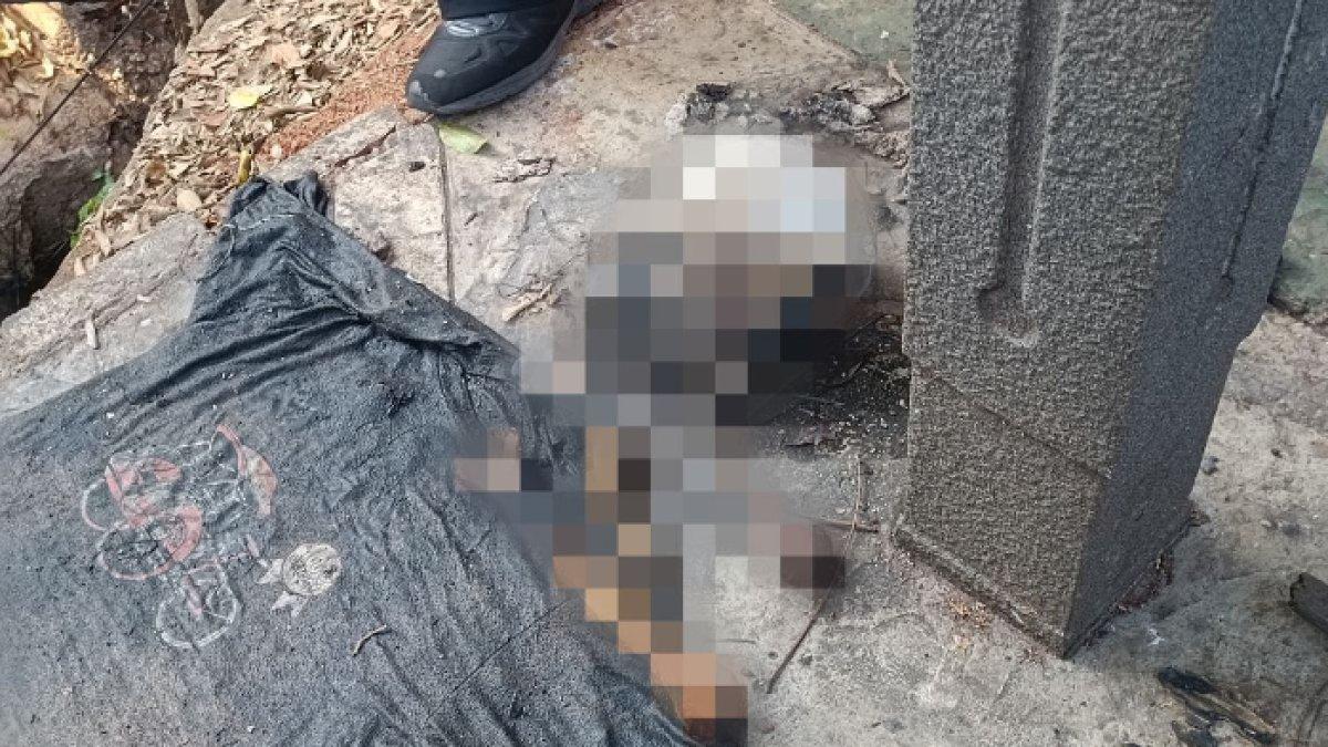 Kondisi tengkorak manusia saat ditemukan di selokan kawasan Duren Sawit, terbungkus kaus