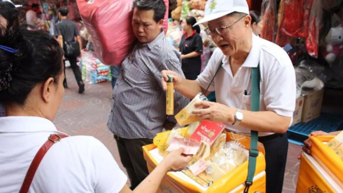 Konglomerat bangkrut lalu jualan roti keliling pinggir jalan, kini sukses lagi jadi miliarder, dikenal tokoh penting Malaysia