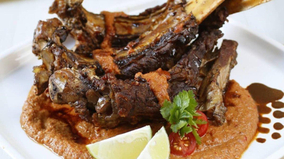 KULINER KHAS MAKSSAR: Konro