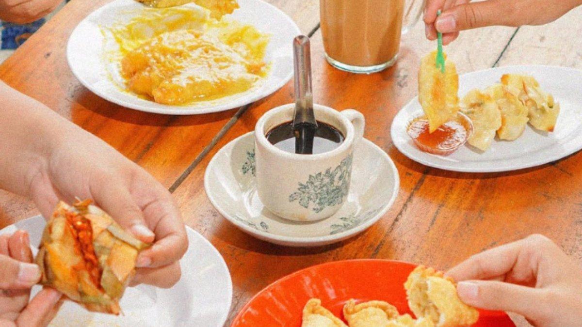 REKOMENDASI KULINER NIKMAT: Kopitiam Sinar Sambas