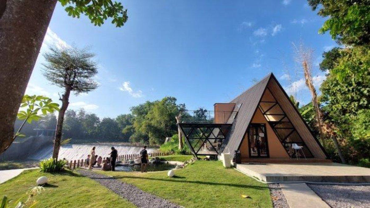 WISATA KULINER - Potret Krasan Cafe and Resto diambil dari Instagram pada Kamis (1/5/2025). Krasan Cafe and Resto berada di Kecamatan Piyungan, Kabupaten Bantul, DIY.