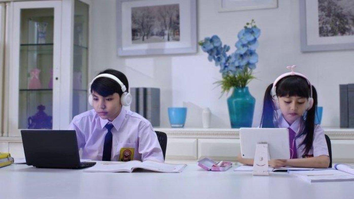 Ilustrasi Belajar Online - Kunci Jawaban Matematika Kelas 8 Halaman 127 Uji Kompetensi 3