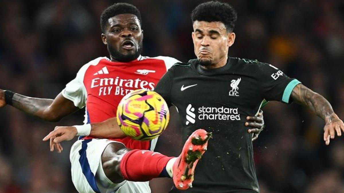 Laga Arsenal vs Liverpool di Liga Inggris 2024.