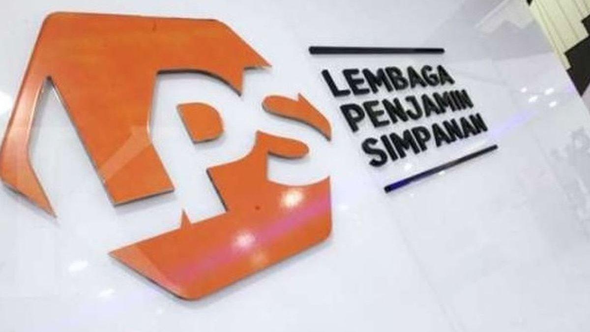 Lembaga Penjamin Simpanan (LPS) membuka lowongan pekerjaan untuk lulusan S1 dari jurusan Ekonomi atau Hukum.
