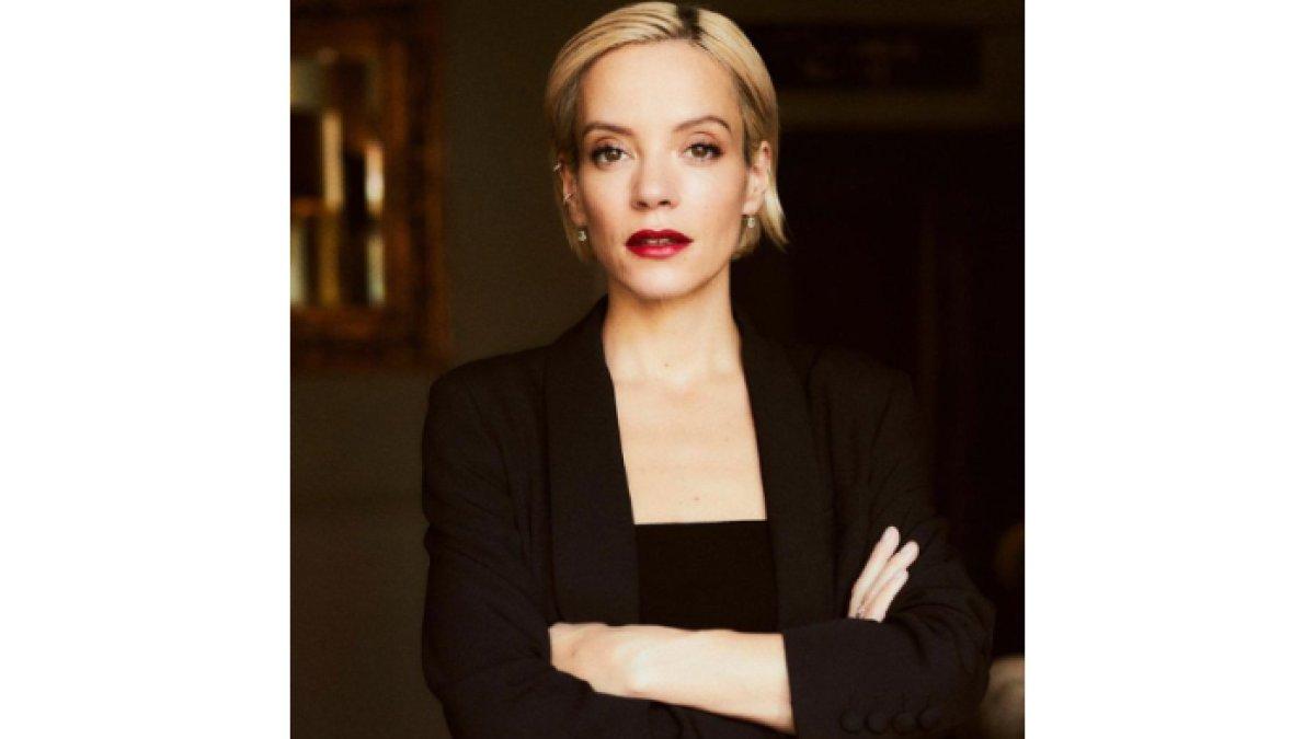 Lily Allen mengaku hilang keperawanan saat usia 12 tahun.