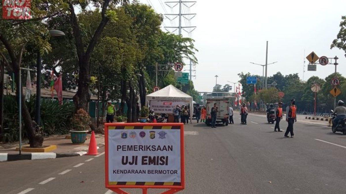 Lokasi razia uji emisi di Jalan Pemuda, Rawamangun, Jakarta Timur, Rabu (1/11/2023).