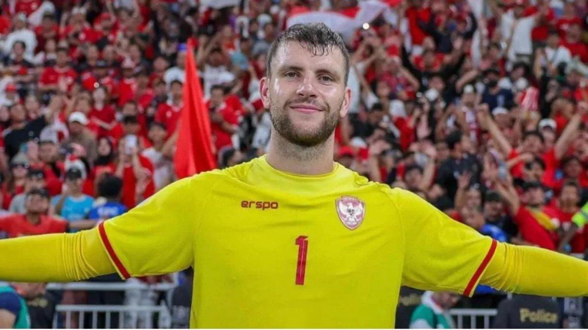 Maarten Paes kiper utama Timnas Indonesia.
