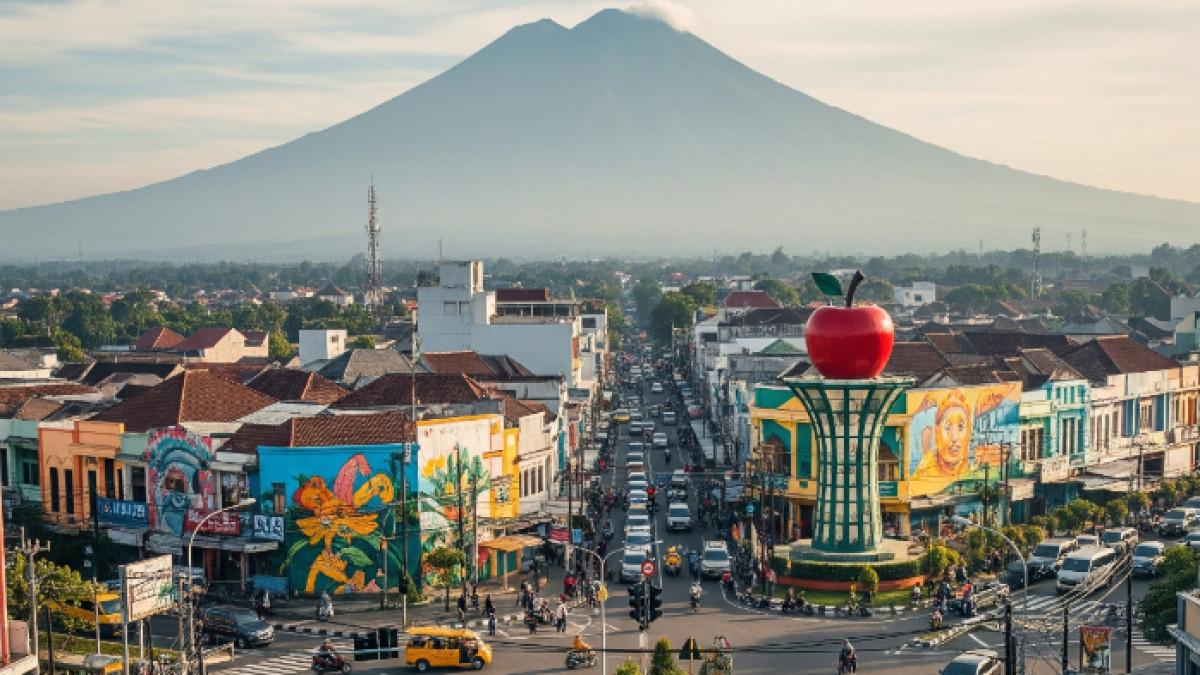 Ungguli Jember dan Madiun tapi kalah dari Kediri, ini peringkat 7 kabupaten termaju di Provinsi Jawa Timur versi IDSD 2024, daerahnya dijuluki Bumi Girindhra yakni Malang (ilustrasi)