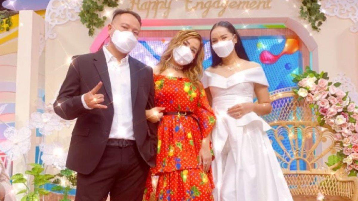 Melaney Ricardo jadi makcomblang Vicky Prasetyo dan Kalina Ocktaranny