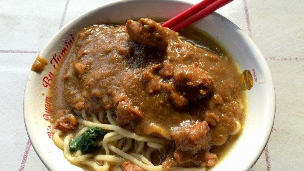 KULINER YOGYAKARTA - Mie ayam Bu Tumini di Umbulharjo Yogyakarta