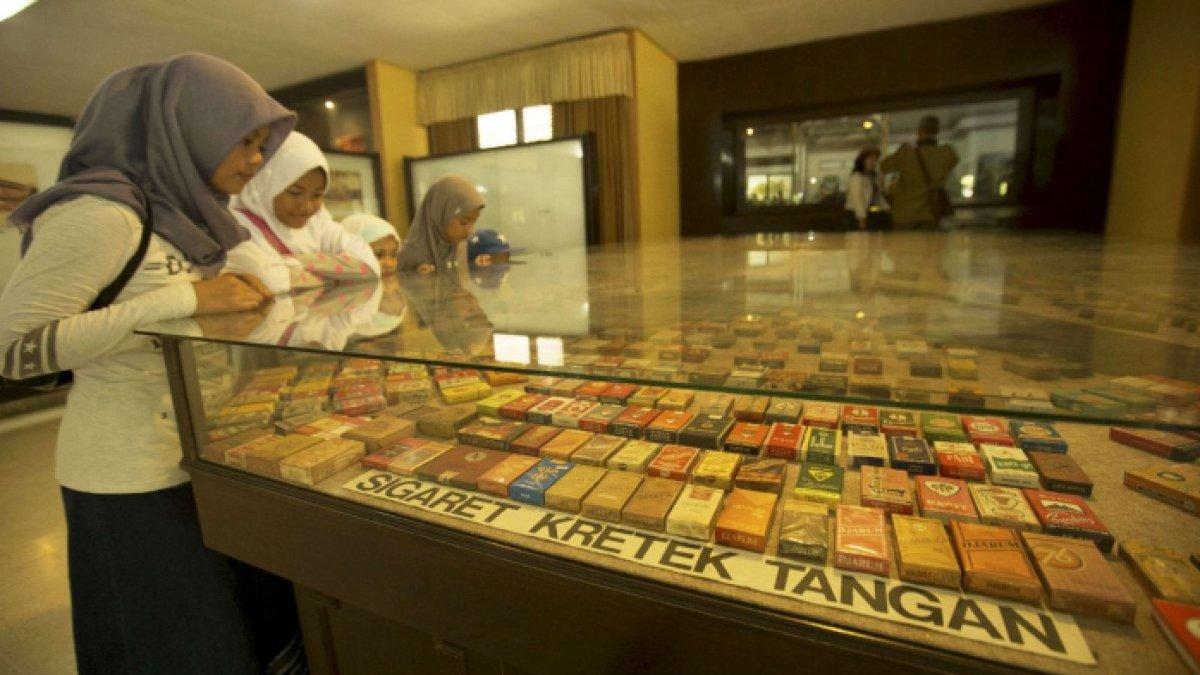 WISATA SEJARAH - Potret Museum Kretek disadur dari Kompas.com pada Rabu (2/4/2025). Museum Kretek ada di Kudus, Jawa Tengah.