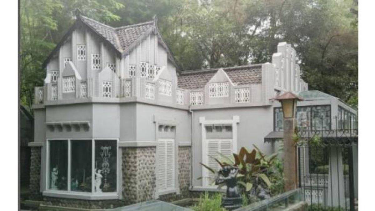 WISATA KALIURANG: Museum Ullen Sentalu
