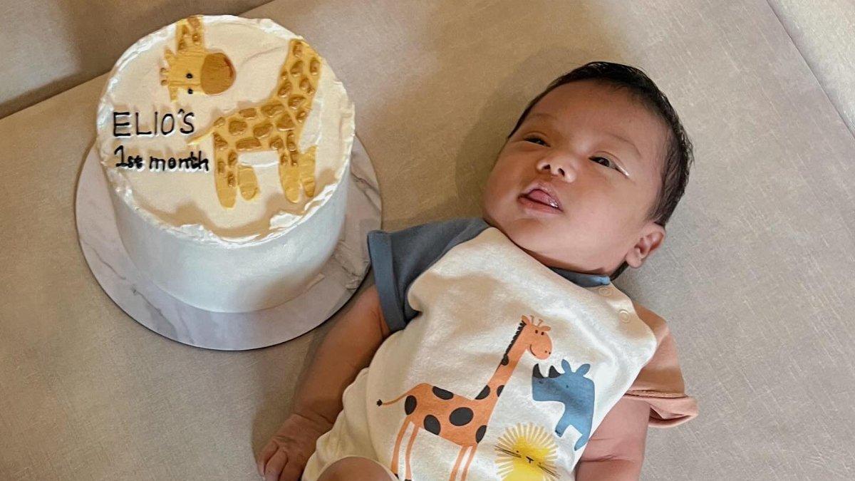 Nama anak Joshua Suherman dan Clairine Clay yakni Elio B. Suherman
