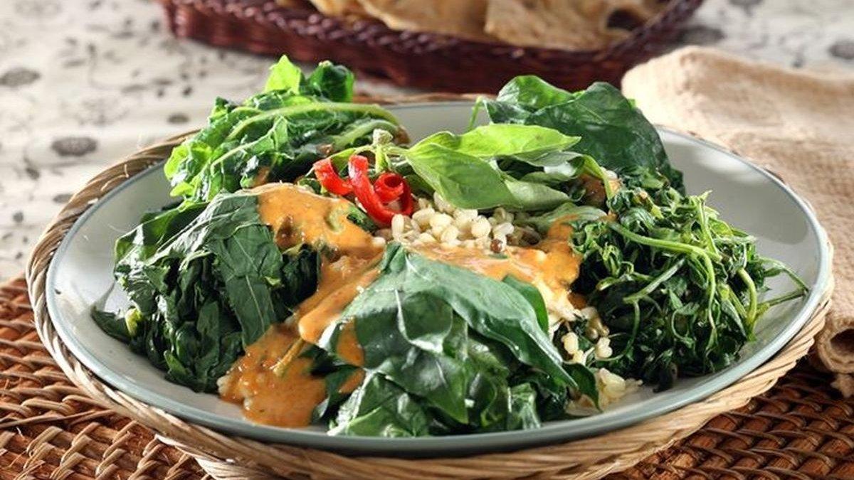 REKOMENDASI KULINER ENAK: Nasi Pecel – Yu Gembrot