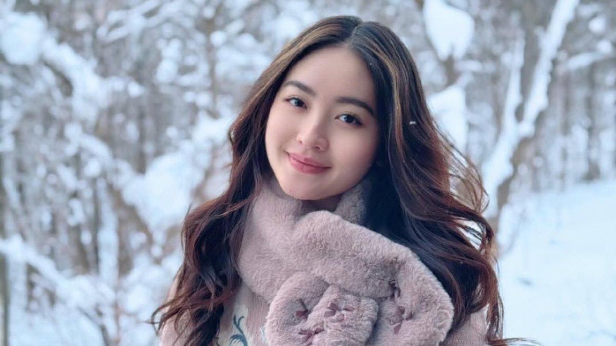 WILONA MANTAN VERRELL - Potret Natasha Wilona diambil dari Instagram pada Rabu (26/3/2025). Natasha Wilona doakan yang terbaik untuk Verrell Bramasta dan Fuji.