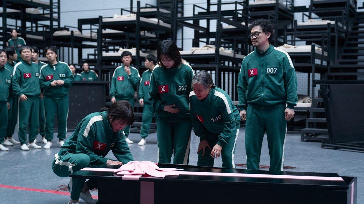 SQUID GAME - Netflix telah mengumumkan akan menayangkan Squid Game 3 pada 27 Juni 2025 dan merilis foto-foto baru.