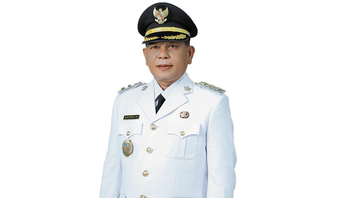SOSOK WAKIL BUPATI - Profil Nur Efendi wakil bupati Sukamara 2025, diunduh dari Lezen pada Sabtu (21/6/2025).