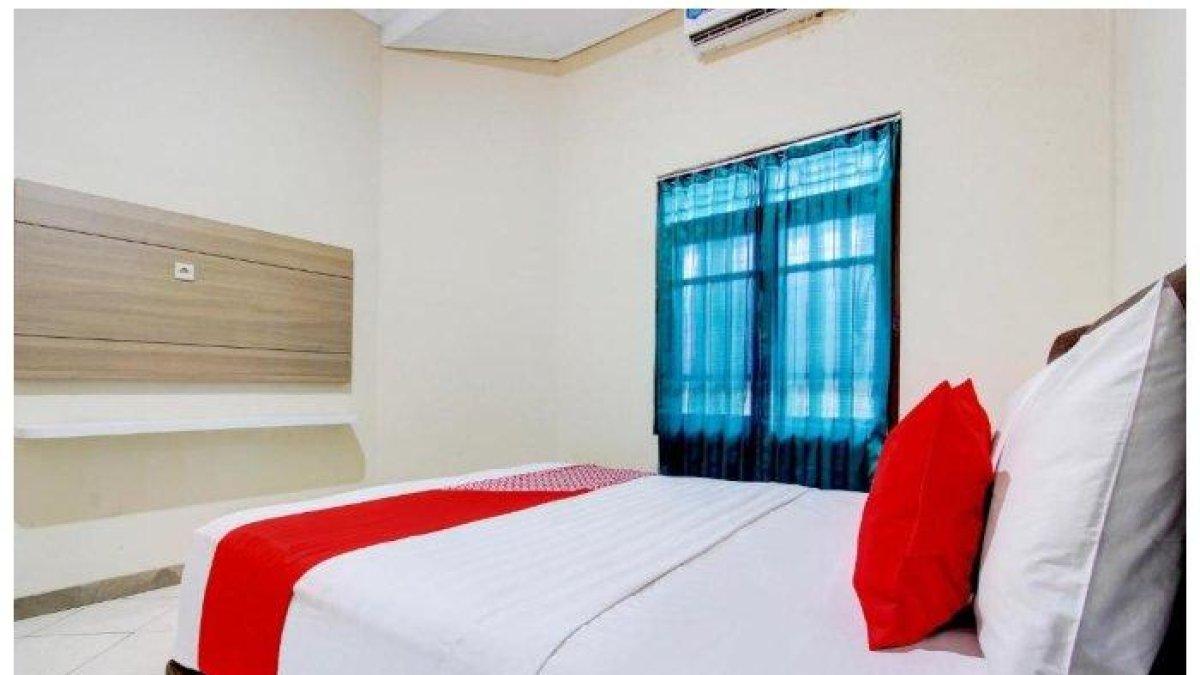 HOTEL  MURAH KLATEN - Hotel murah di Klaten, OYO 93838 Delia Inn Syariah (Agoda.com)