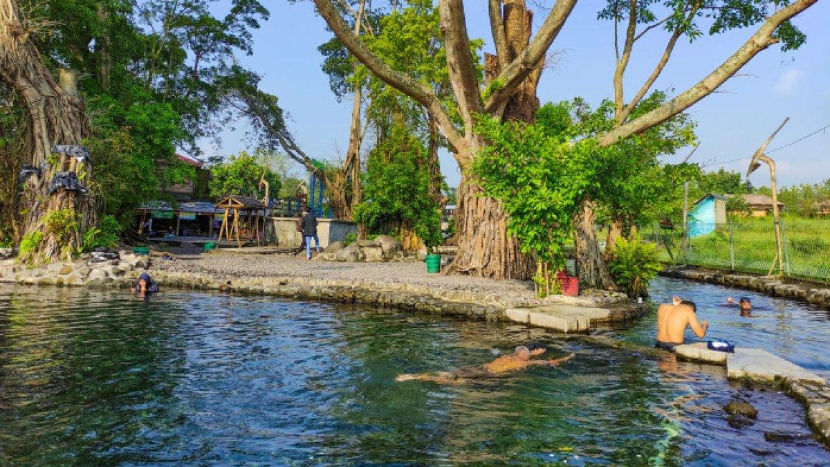 OBJEK WISATA KLATEN: Ilustrasi Umbul Manten