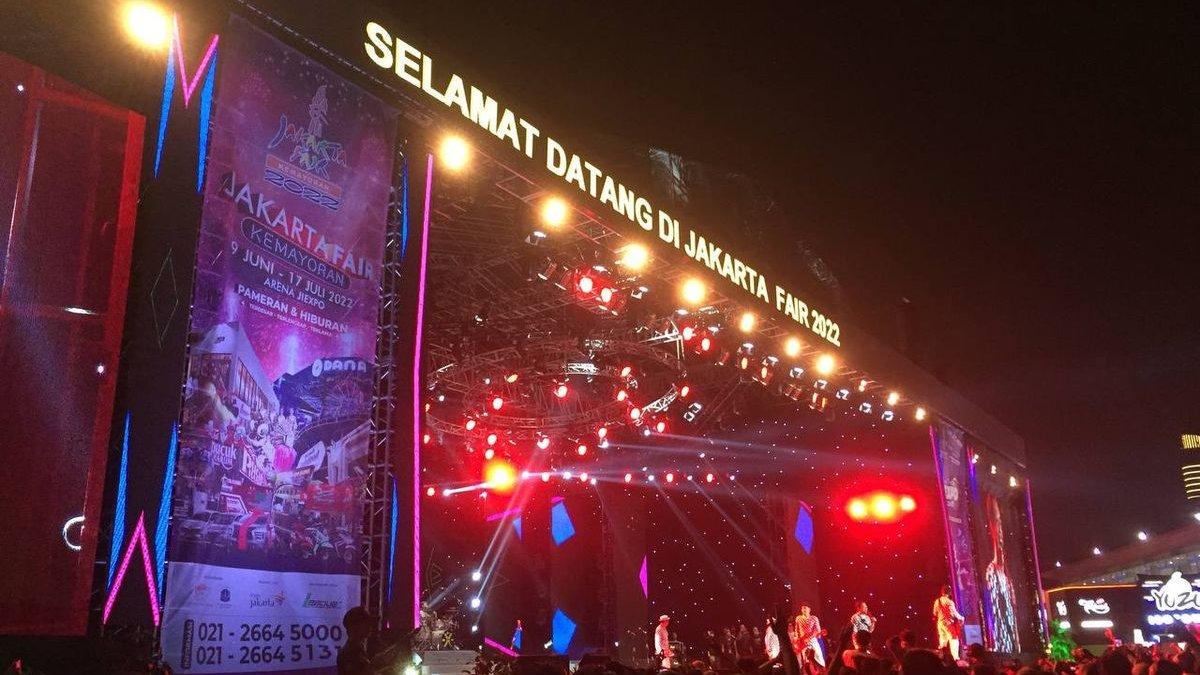 Panggung pertunjukan di Jakarta Fair 2022 atau Pekan Raya Jakarta di JIExpo Kemayoran, Jakarta Utara, pada Jumat (10/6/2022).