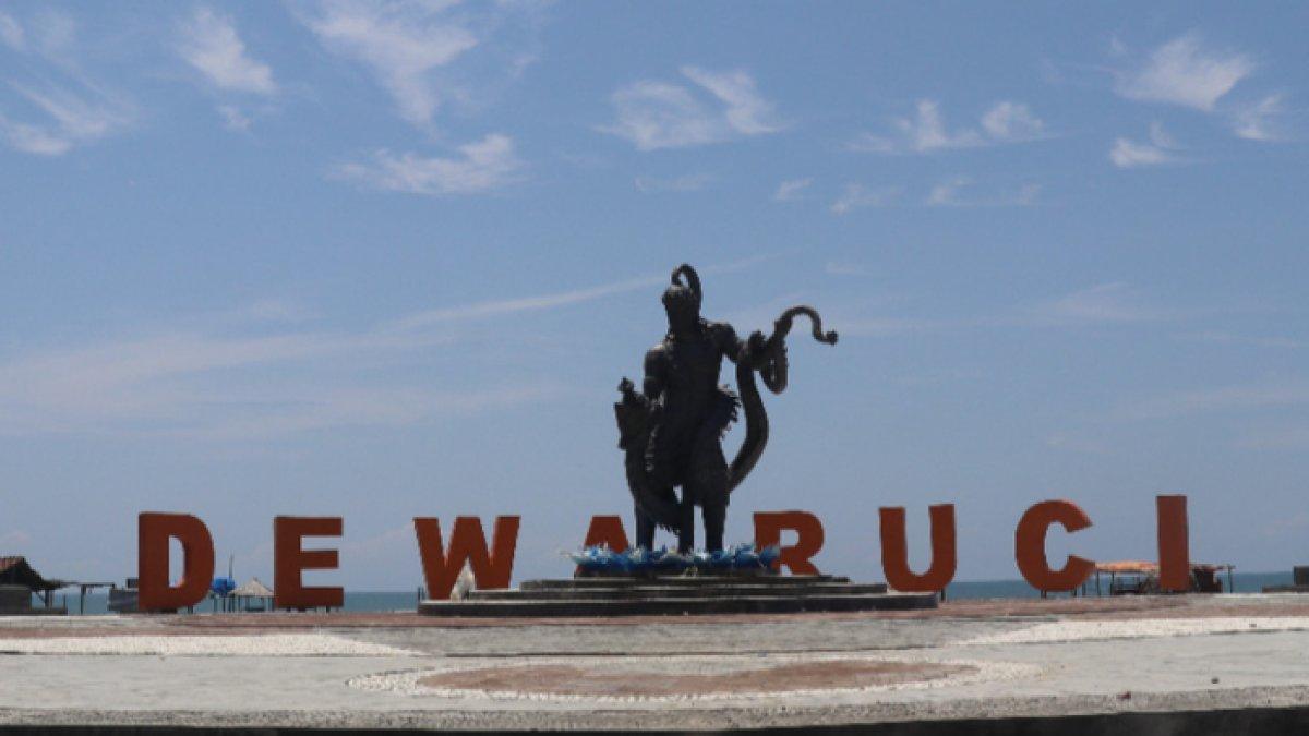 WISATA AIR - Potret Pantai Dewaruci Jatilawang disadur dari Kompas.com pada Jumat (14/3/2025). Pantai Dewaruci Jatilawang berada di Purworejo, Jawa Tengah.