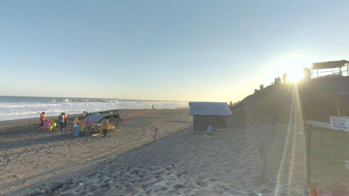 WISATA AIR - Potret Pantai Ketawang diambil dari Google Street View pada Rabu (19/3/2025). Pantai Ketawang berjarak sekitar 24,3 kilometer dari Yogyakarta International Airport.